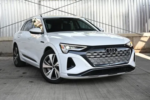 White 2024 Audi Q8 e-tron Premium for sale in Hillside, NJ