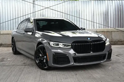 Gray 2022 BMW 7 Series 750i xDrive for sale in Hillside, NJ