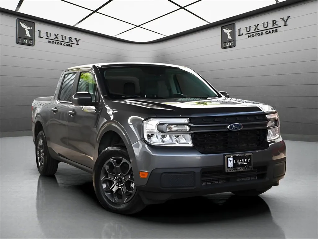 Gray 2023 Ford Maverick XLT for sale in Hillside, NJ