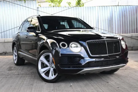 Black 2019 Bentley Bentayga V8 for sale in Hillside, NJ
