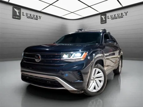 Another view of 2020 Volkswagen Atlas Cross Sport 3.6L V6 SE w/Technology for sale in Hillside, NJ at Luxury Motor Cars