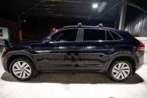 More photos of 2020 Volkswagen Atlas Cross Sport 3.6L V6 SE w/Technology at Luxury Motor Cars, NJ