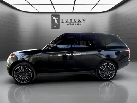 More photos of 2020 Land Rover Range Rover P525 HSE at Luxury Motor Cars, NJ
