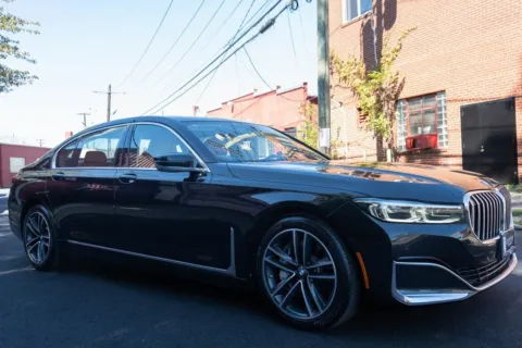 Black 2022 BMW 7 Series 750i xDrive for sale in Hillside, NJ