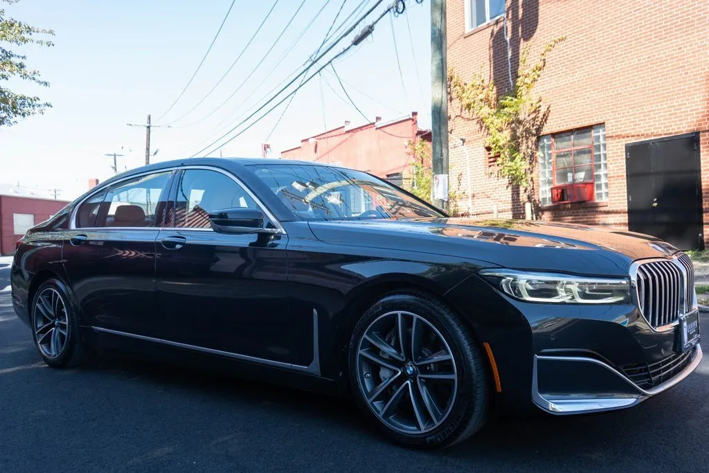 Black 2022 BMW 7 Series 750i xDrive for sale in Hillside, NJ