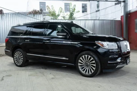 Black 2019 Lincoln Navigator L Reserve for sale in Hillside, NJ