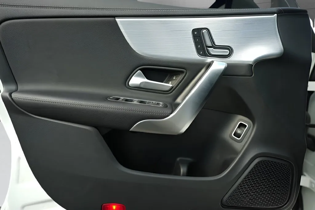 2023 Mercedes-Benz CLA CLA 250 - Photo 23