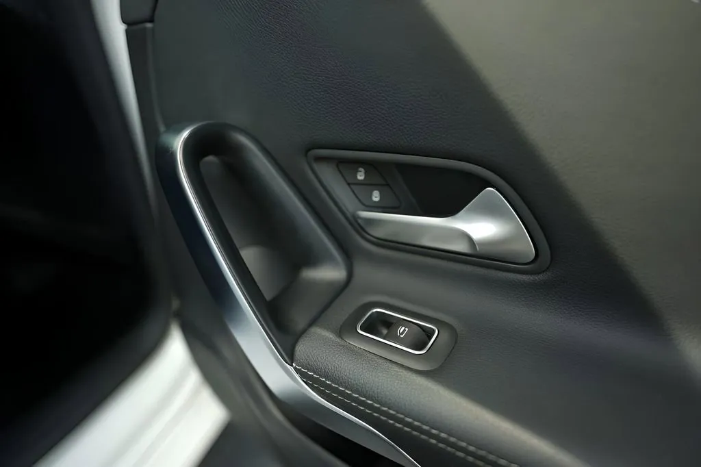 2023 Mercedes-Benz CLA CLA 250 - Photo 29