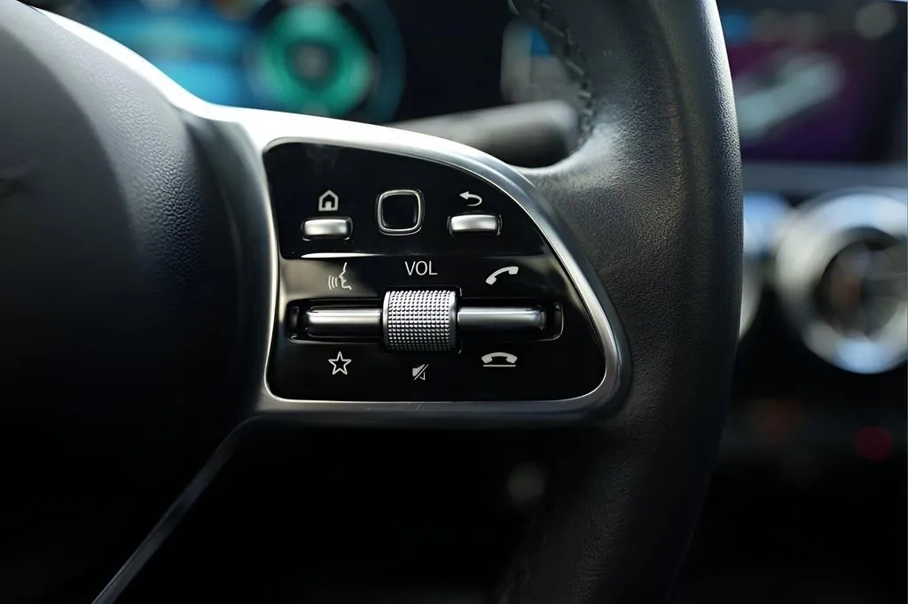 2023 Mercedes-Benz CLA CLA 250 - Photo 42