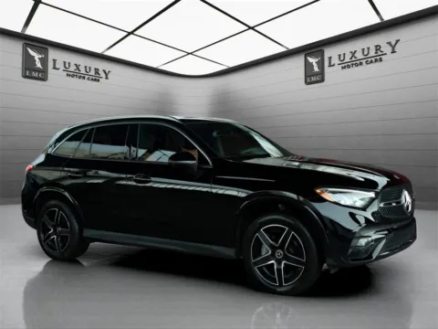 Black 2023 Mercedes-Benz GLC 300 for sale in Hillside, NJ