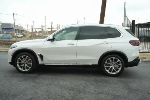 More photos of 2024 BMW X5 sDrive40i at Luxury Motor Cars, NJ