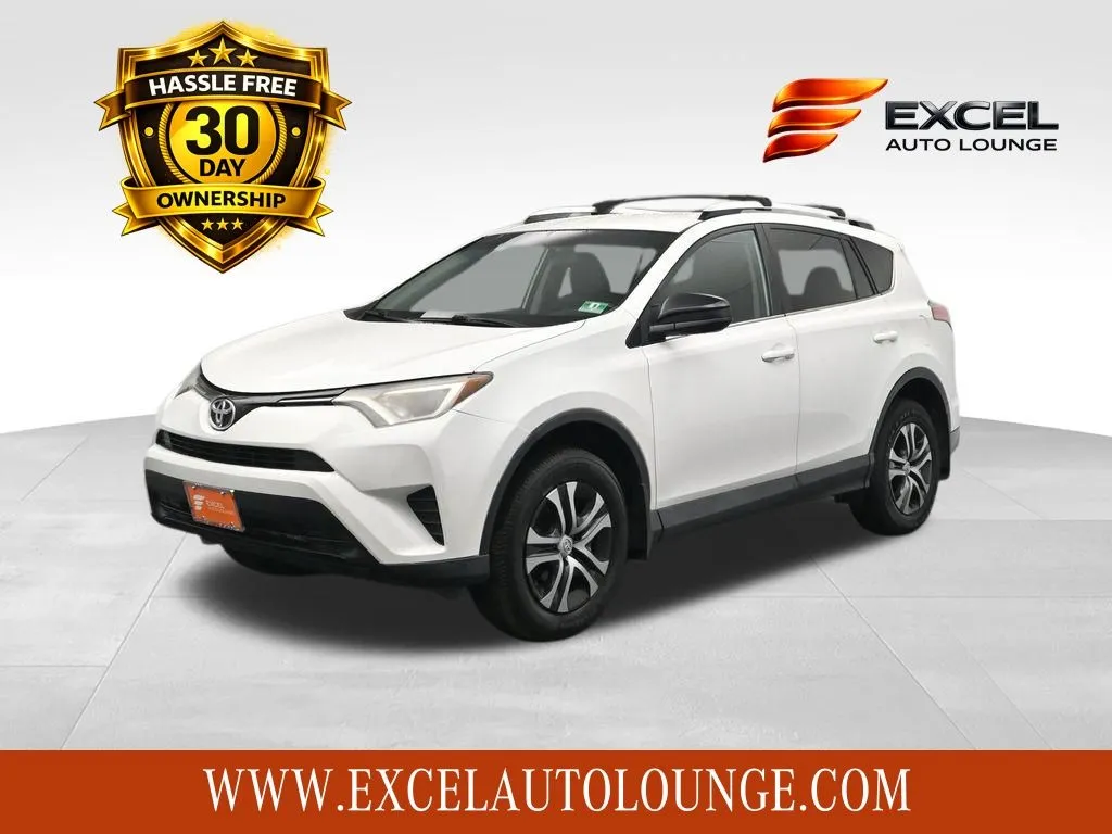 White 2016 Toyota RAV4 LE for sale in Hightstown, NJ