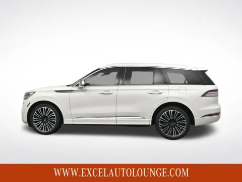Another view of 2020 Lincoln Aviator Black Label for sale in Hightstown, NJ at Excel Auto Lounge