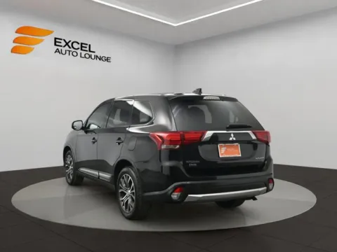 Another view of 2018 Mitsubishi Outlander SE for sale in Hightstown, NJ at Excel Auto Lounge