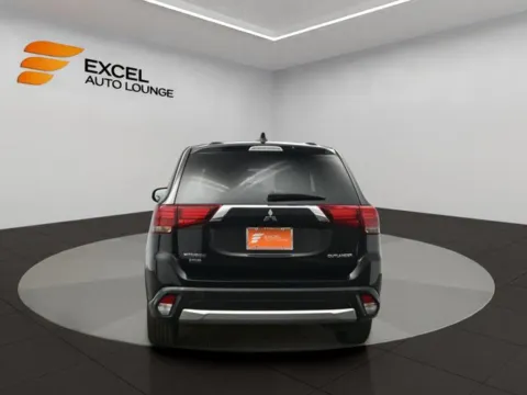 More photos of 2018 Mitsubishi Outlander SE at Excel Auto Lounge, NJ