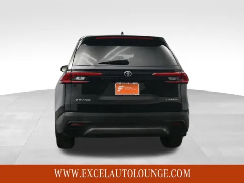 More photos of 2024 Toyota Grand Highlander Hybrid Limited at Excel Auto Lounge, NJ