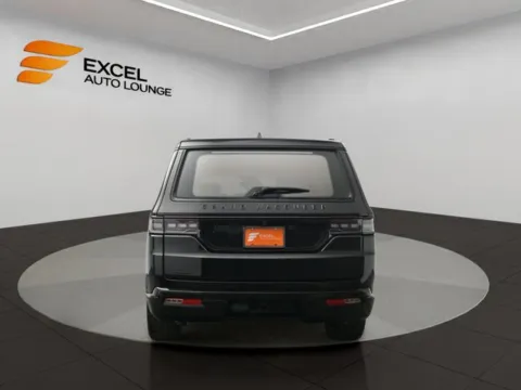 More photos of 2022 Jeep Grand Wagoneer Series II at Excel Auto Lounge, NJ