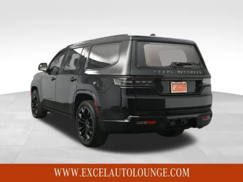 More photos of 2022 Jeep Grand Wagoneer Series II at Excel Auto Lounge, NJ