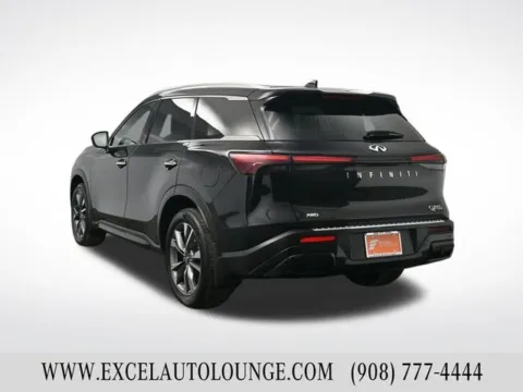 More photos of 2023 INFINITI QX60 LUXE at Excel Auto Lounge, NJ