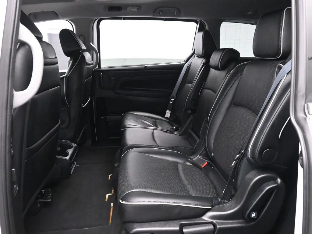 2023 Honda Odyssey Elite - Photo 13