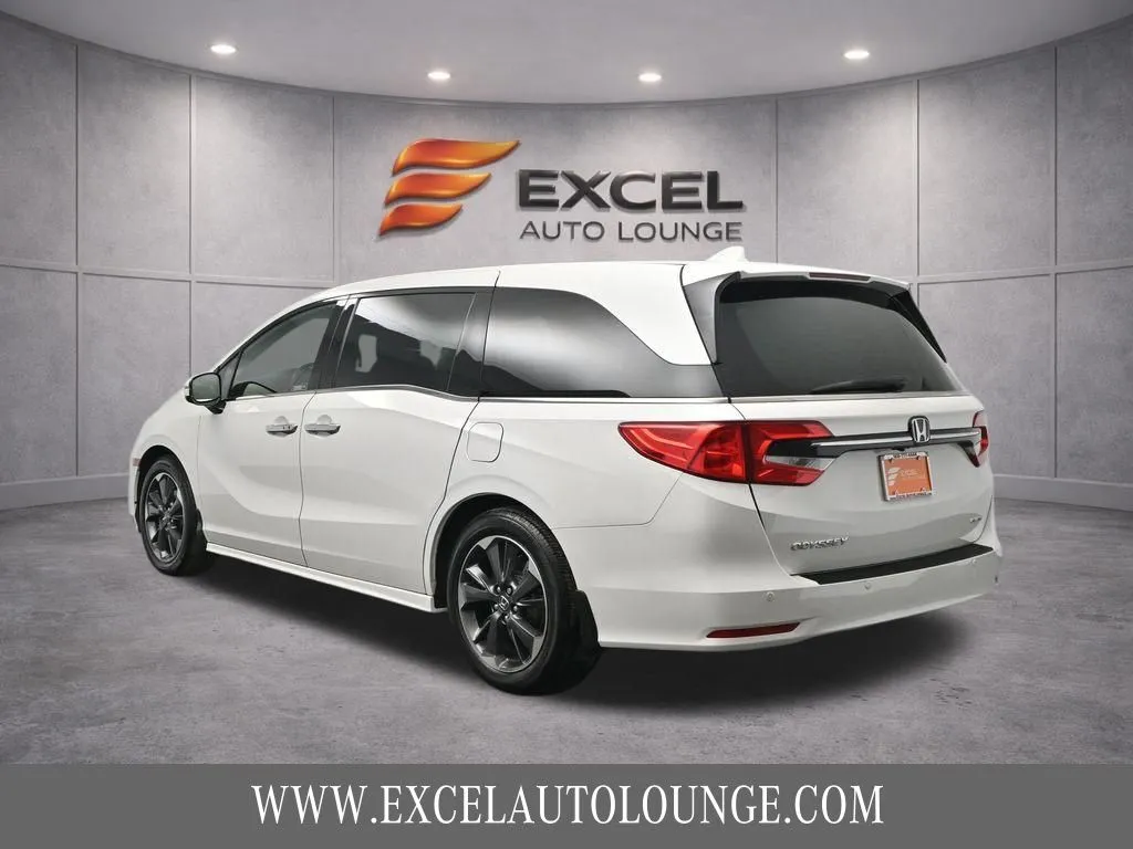 2023 Honda Odyssey Elite - Photo 4