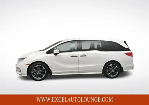 Another view of 2023 Honda Odyssey Elite for sale in Hightstown, NJ at Excel Auto Lounge