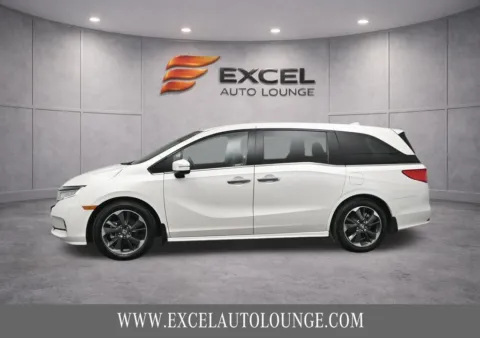 Another view of 2023 Honda Odyssey Elite for sale in Hightstown, NJ at Excel Auto Lounge