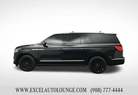 Another view of 2019 Lincoln Navigator L L Reserve for sale in Hightstown, NJ at Excel Auto Lounge