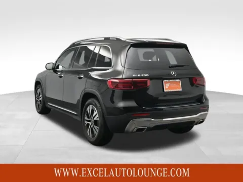 More photos of 2024 Mercedes-Benz GLB 250 at Excel Auto Lounge, NJ