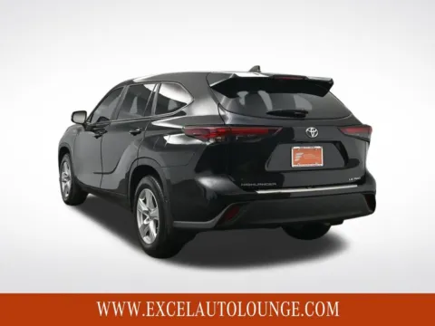 More photos of 2024 Toyota Highlander LE at Excel Auto Lounge, NJ