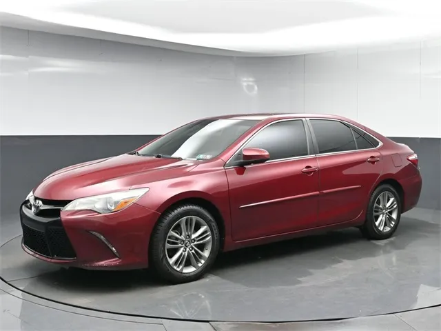 2017 Toyota Camry SE for sale in Hightstown, NJ