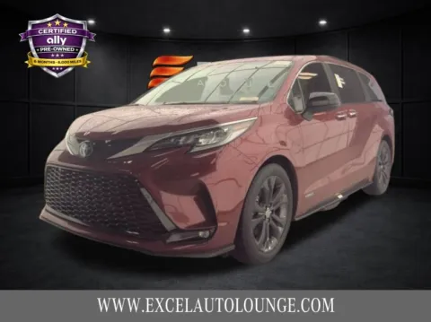Red 2021 Toyota Sienna XSE for sale in Hightstown, NJ