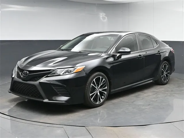 2020 Toyota Camry SE for sale in Hightstown, NJ