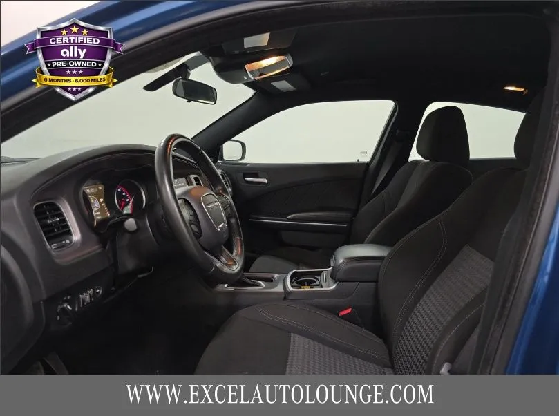 2023 Dodge Charger SXT - Photo 8