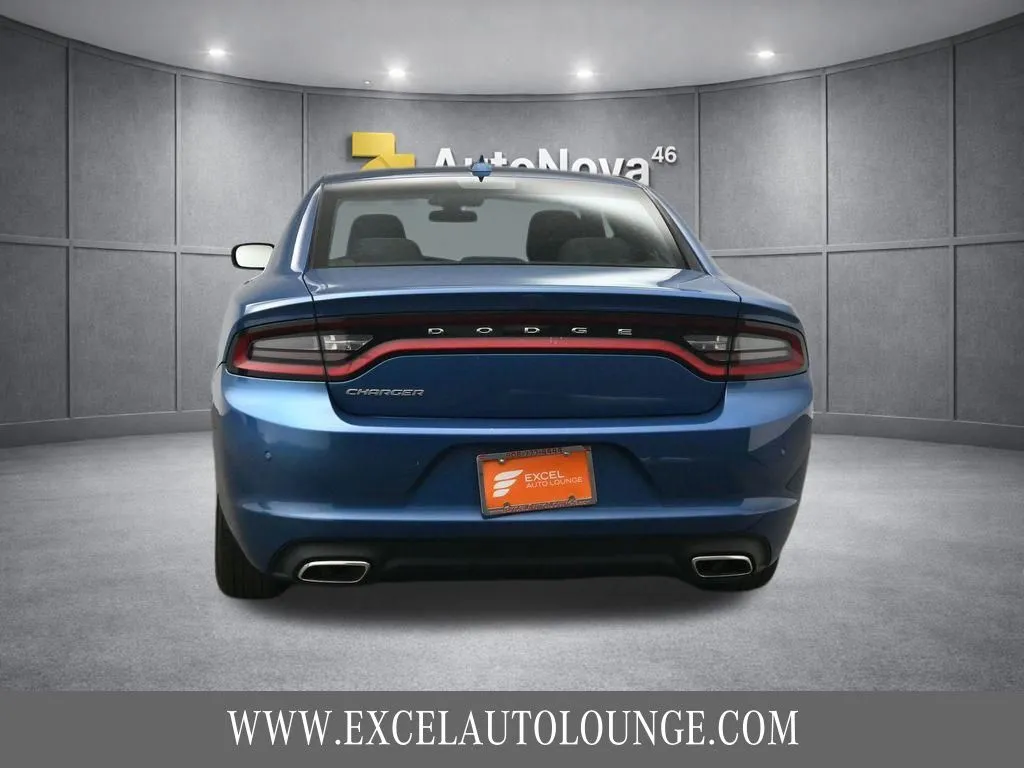 2023 Dodge Charger SXT - Photo 7
