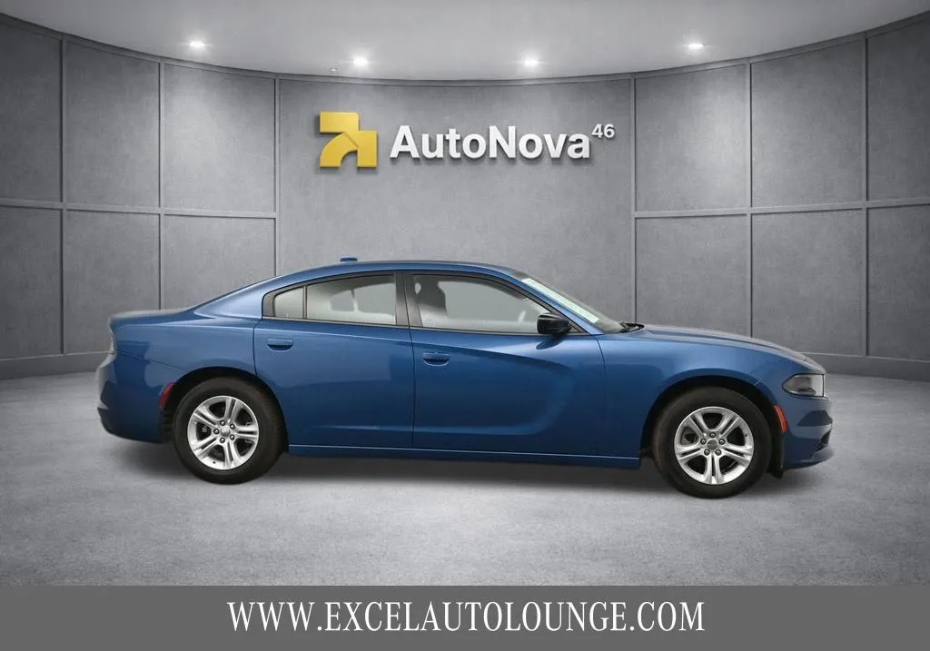 2023 Dodge Charger SXT - Photo 10