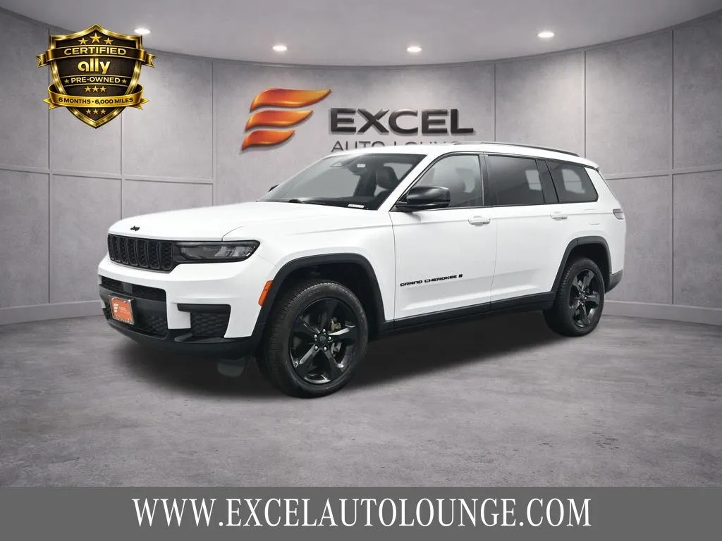White 2023 Jeep Grand Cherokee L Altitude for sale in Hightstown, NJ
