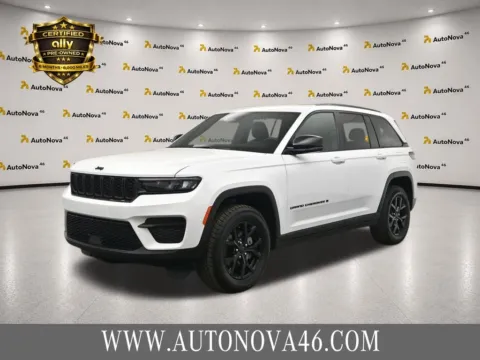 White 2025 Jeep Grand Cherokee Altitude for sale in Hightstown, NJ