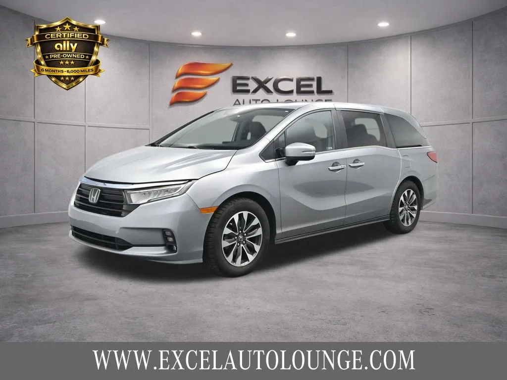 Silver 2021 Honda Odyssey EX-L for sale in Hightstown, NJ