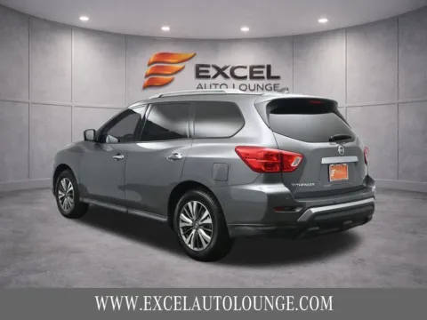More photos of 2020 Nissan Pathfinder SL at Excel Auto Lounge, NJ
