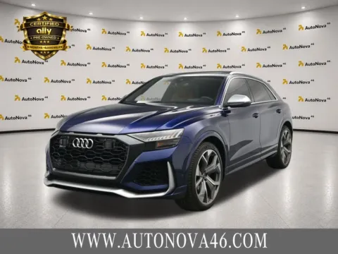 Blue 2022 Audi RS Q8 4.0T for sale in Hightstown, NJ