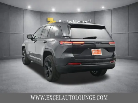 More photos of 2022 Jeep Grand Cherokee Altitude at Excel Auto Lounge, NJ