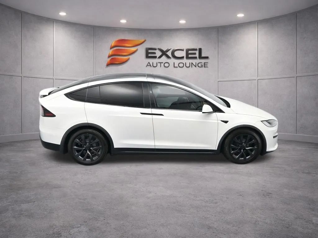 2022 Tesla Model X Long Range - Photo 53
