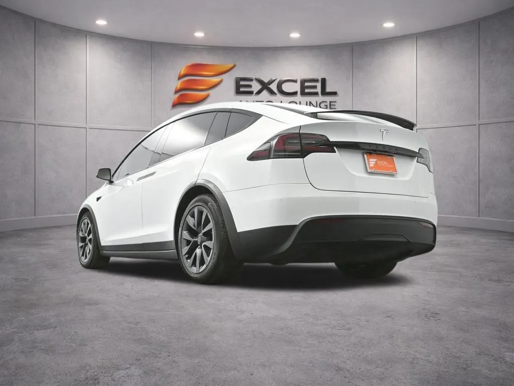 2022 Tesla Model X Long Range - Photo 42