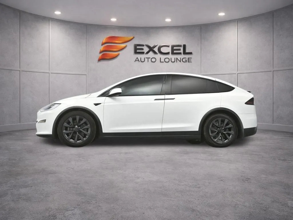 2022 Tesla Model X Long Range - Photo 41