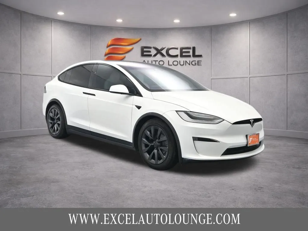 2022 Tesla Model X Long Range - Photo 11