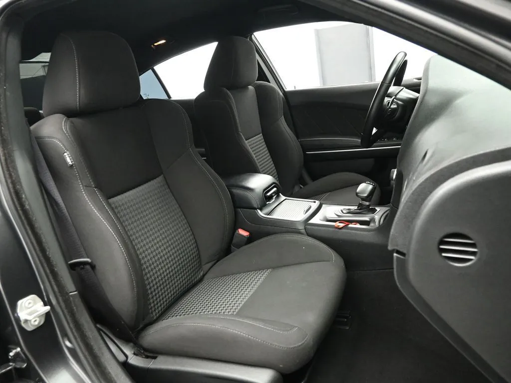 2023 Dodge Charger R/T - Photo 25