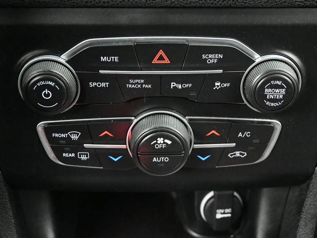 2023 Dodge Charger R/T - Photo 36