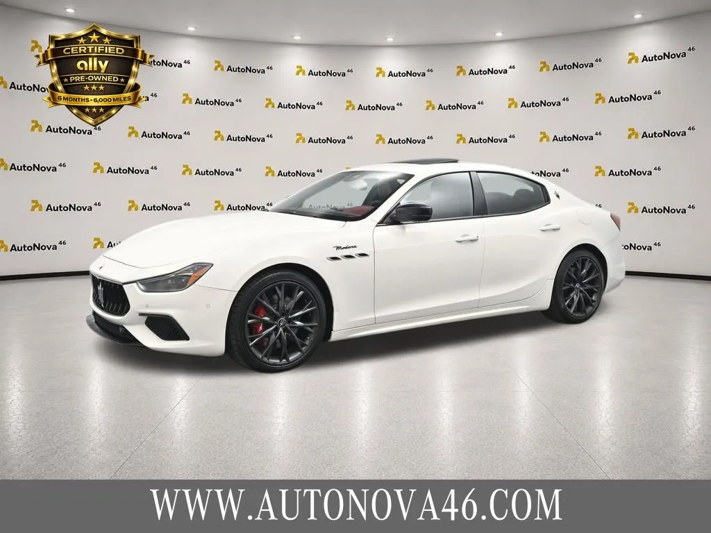 2022 Maserati Ghibli Modena's photo