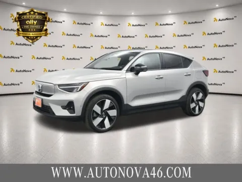 Silver 2023 Volvo C40 Recharge Pure Electric Ultimate for sale in Hightstown, NJ